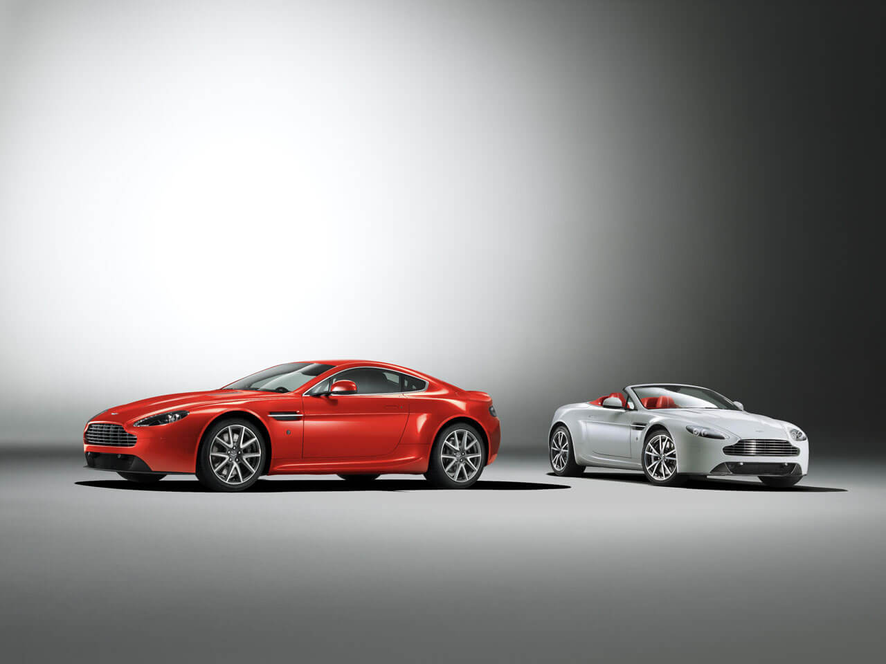 2012 Aston Martin V8 Vantage 52640766830-e-ast