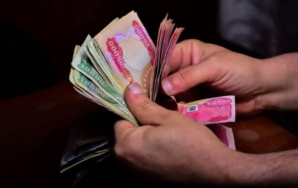 كردستان تتهم جهات سياسية نافذة بتدبير الأزمة المالية استهدافاً للإقليم. download - 2025-06-06T095020.194