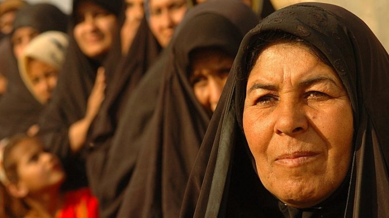 تجنيس الأجانب في العراق.. فساد السلطات يهدد الهوية والخريطة السياسية d004855f59_3