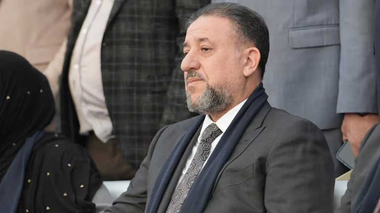 تقرير | خميس الخنجر "يبتدع" آية قرآنية من خياله 36722b68-08ef-48dd-6c4d-d2a53a84e700