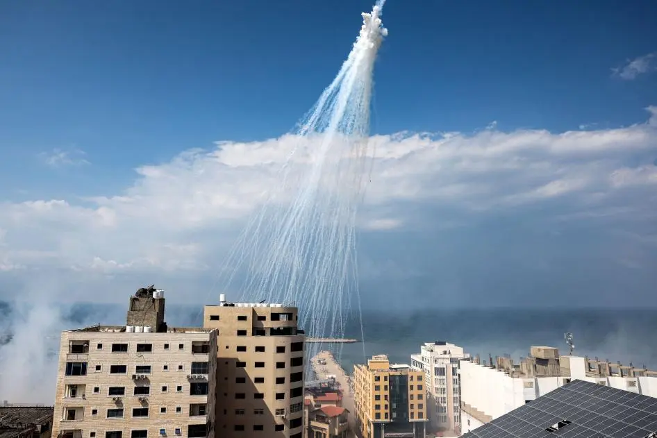 202310mena_palestine_white_phosphorous_artillery_gaza