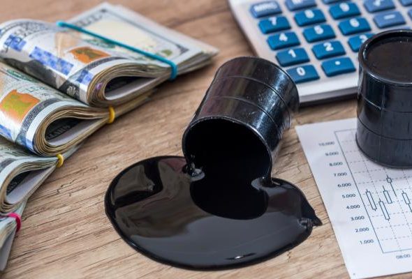 147-140355-energy-markets-does-demand-oil-rise-rise-dollar_700x400