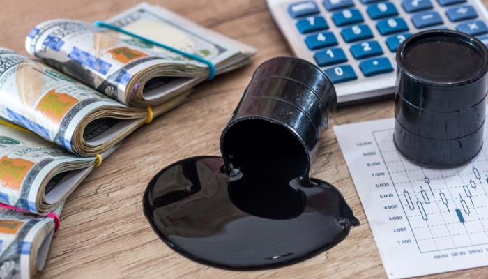 147-140355-energy-markets-does-demand-oil-rise-rise-dollar_700x400