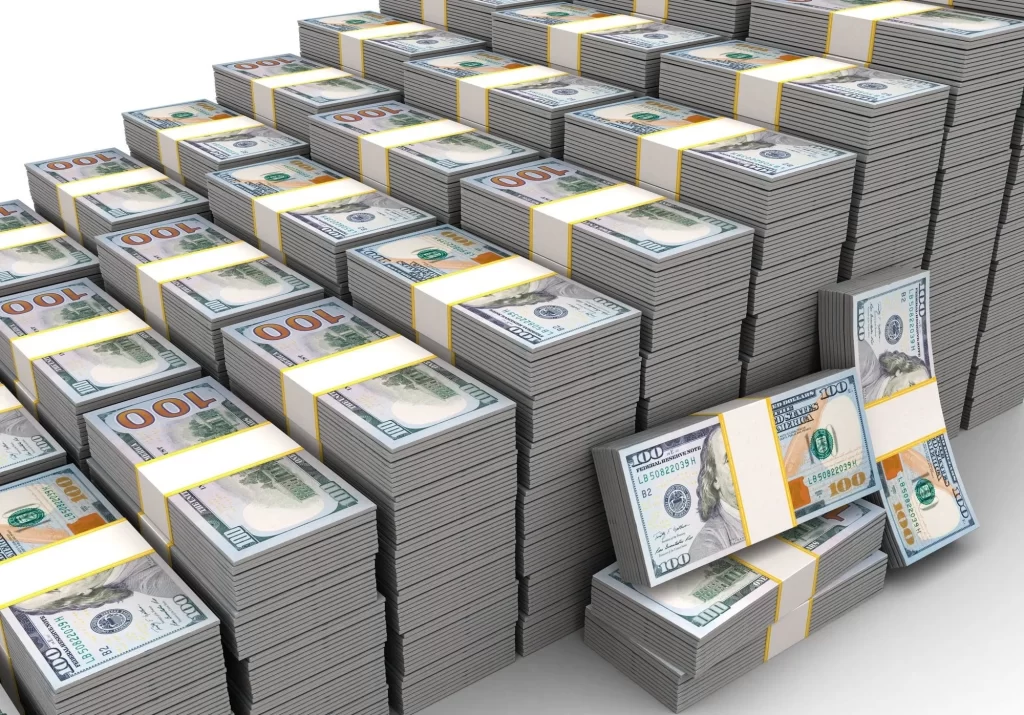واشنطن تستأنف تحويلات الدولار إلى بغداد بعد تعليقها لأشهر عدة dollars newpic5