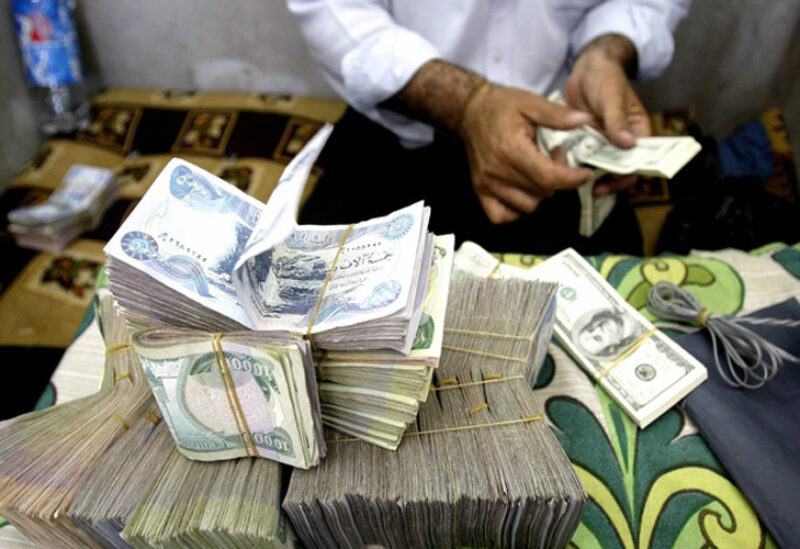 صندوق النقد: العراق يواجه انكماشاً اقتصادياً حاداً في 2026 عملة عراقية أرشيفية 800x549 1