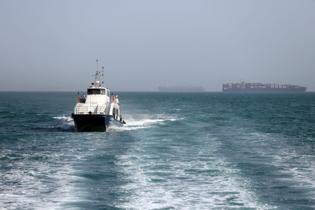 AFP_20260504_A9RN2PT_v3_HighRes_IranUsIsraelWarTransportHormuz-1024x683